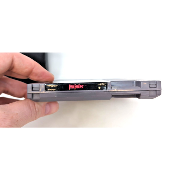 Final Fantasy (Nintendo NES, 1990) Authentic, Cartridge Squaresoft FAST SHIPPING - Picture 3 of 3